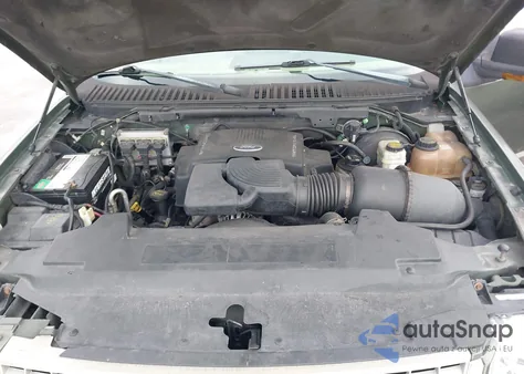 2003 Ford Expedition Eddie Bauer из США, поврежденный, VIN 1FMFU17L73LB16136